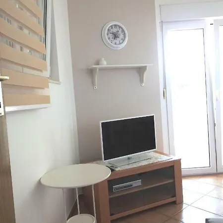 Apartment Miro *