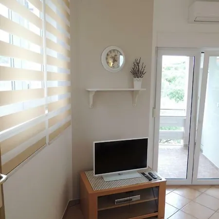 Miro Apartment